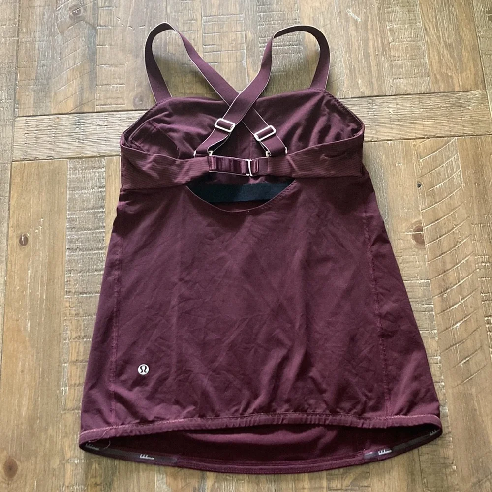 Lululemon Tank (Size 6) - Picture 3 of 9